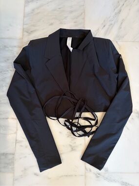ALO Yoga | Jackets & Coats | Alo Yoga First Class Blazer | Poshmark